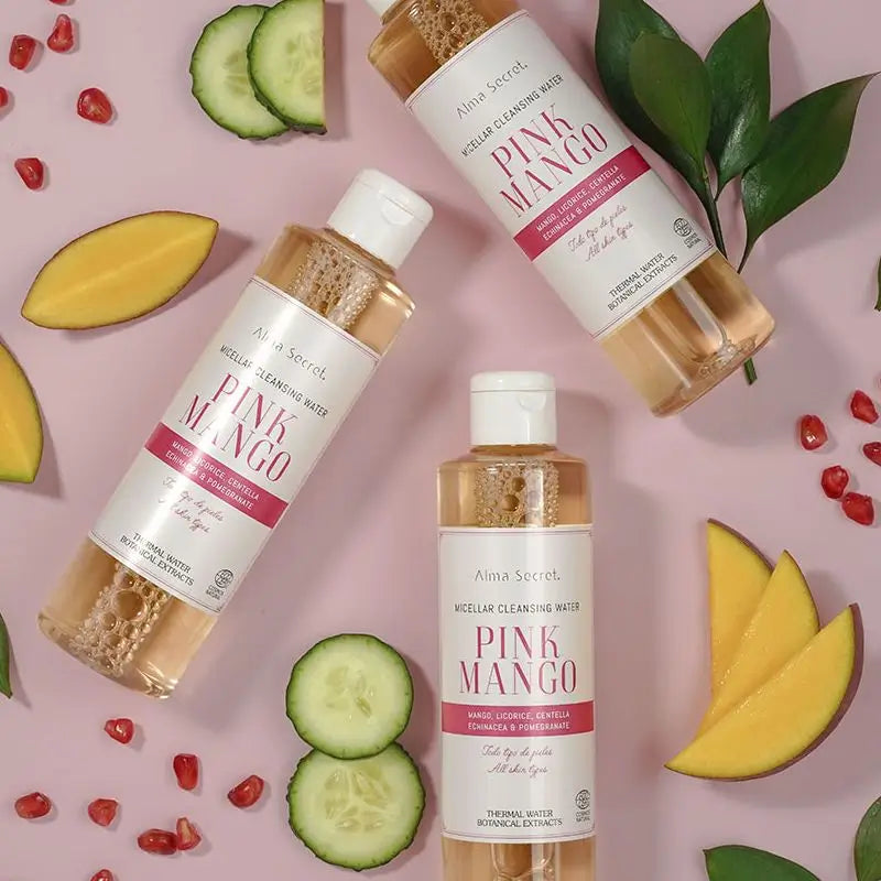 Alma Secret Pink Mango Eau micellaire à la mangue, à la réglisse, à la centella et à la grenade