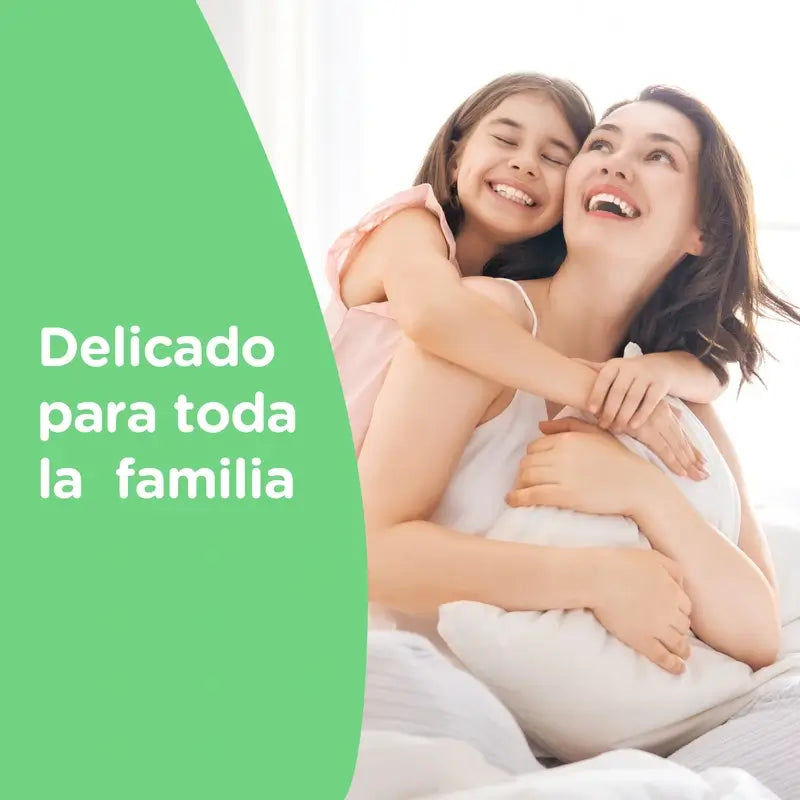 Johnson's Baby Aloe Vera Oil, Hydrate et nourrit instantanément, 100ml