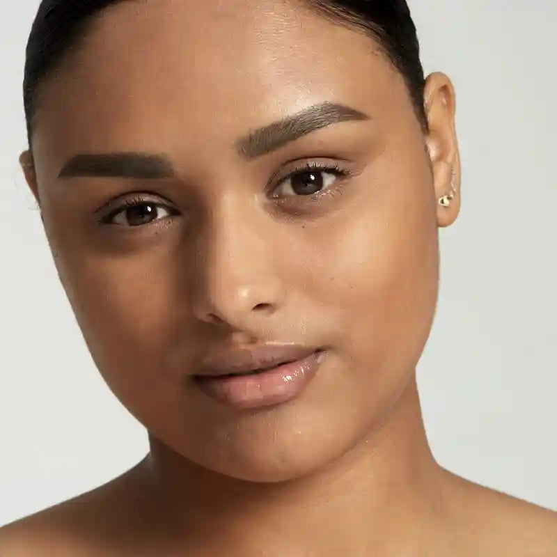 Nyx Setting Powder Mineral Finishing Powder Shade 2 Medium Dark For Medium Dark Skin Colour Beige , 8 gr