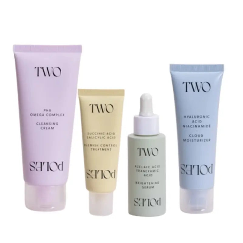 Boutons et marques d'acné à deux pôles